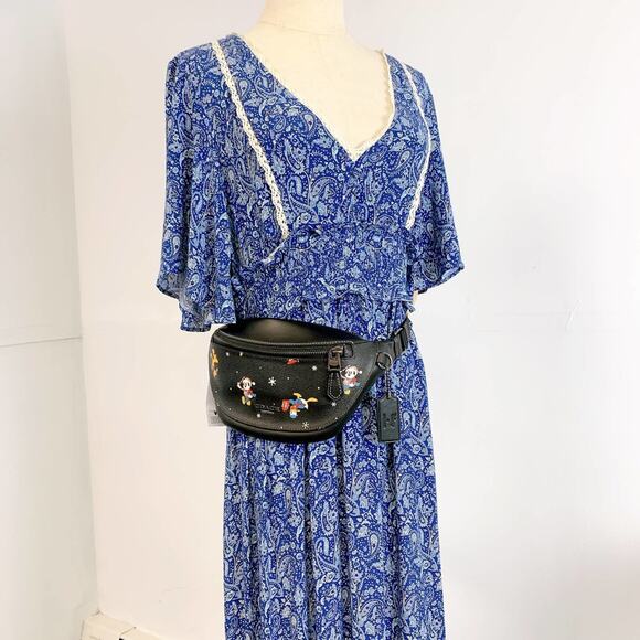 Coach CL964 Disney X Coach Warren Mini Belt Bag IN Black Multi - Picture 2 of 9